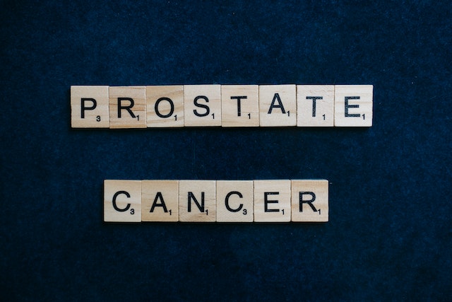 El impulso de la braquiterapia mejora la supervivencia y reduce el riesgo de desarrollar metástasis a distancia en comparación con la radioterapia de haz externo sola en pacientes con cáncer de próstata de riesgo intermedio y alto.